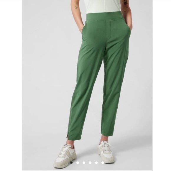 Athleta Pants - Athleta Women’s Brooklyn Ankle Pants Vineyard Green Size 4